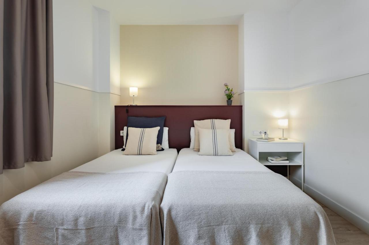 ברצלונה Apartments Sata Olimpic Village Area מראה חיצוני תמונה