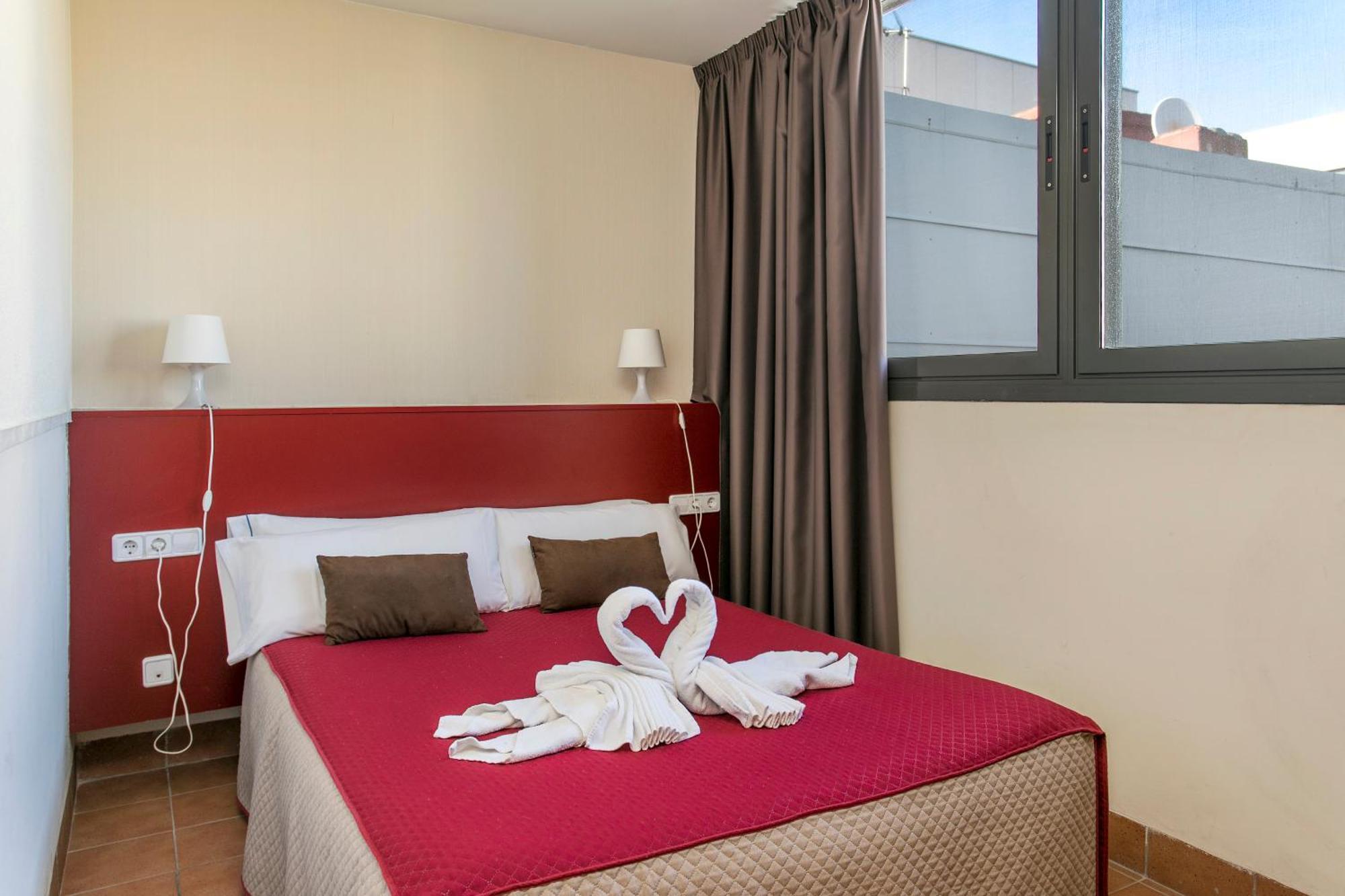 ברצלונה Apartments Sata Olimpic Village Area מראה חיצוני תמונה